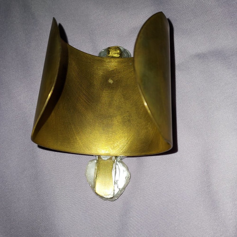 Crystal Cuff - Picture 6 of 8